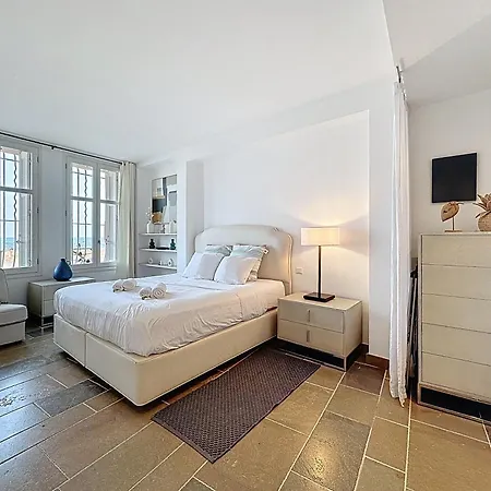 126m2 - Maison Plage, 3 Chambres, 3 Salles De Bain Daire Cannes
