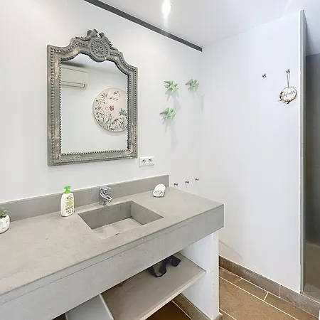 126m2 - Maison Plage, 3 Chambres, 3 Salles De Bain * Cannes